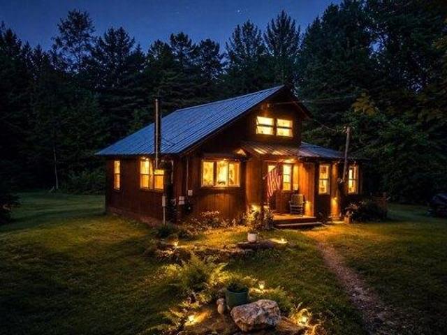 house with 2 bedroom, Acworth NH ES105438885