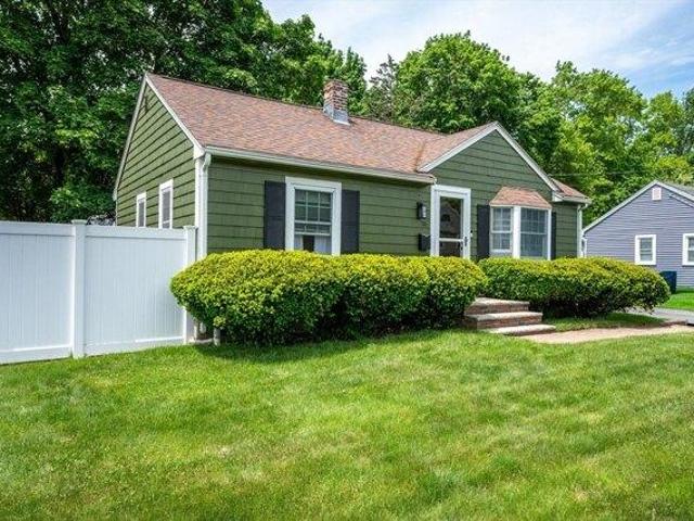 house with 2 bedroom, Abington MA ES104850966