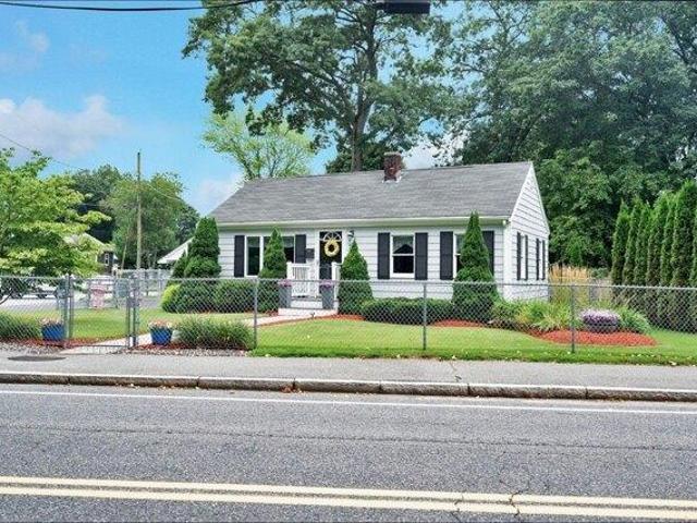 house with 2 bedroom, Abington MA ES105514059
