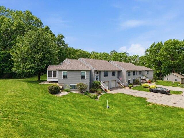 house with 2 bedroom, Atkinson NH ES104330466