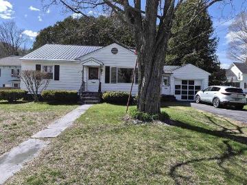 house with 2 bedroom, Barre VT DS103438287