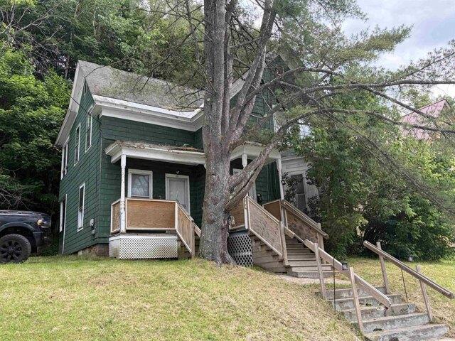 house with 2 bedroom, Barre VT ES105497002
