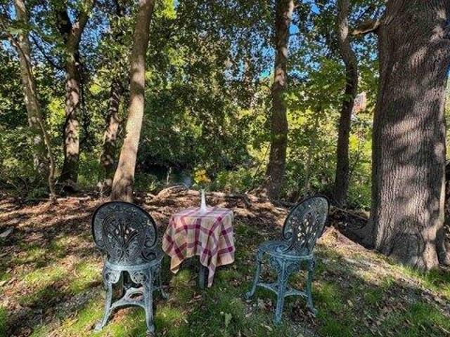 house with 2 bedroom, Bennington VT ES106106324