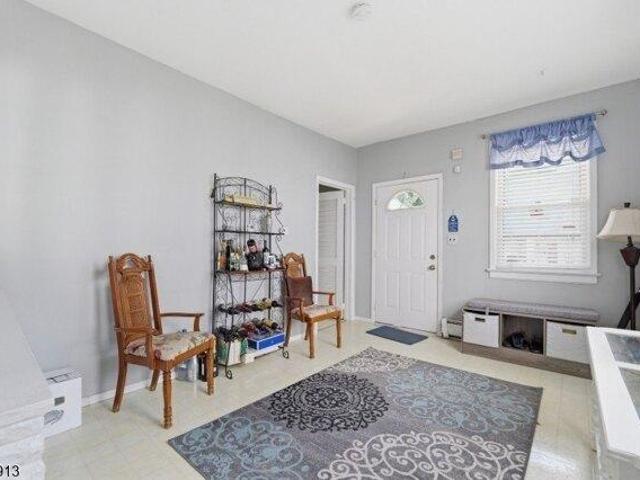 house with 2 bedroom, Belleville NJ ES105514799