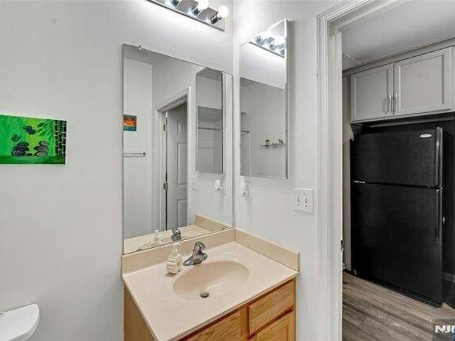 house with 2 bedroom, Belleville NJ ES105724660