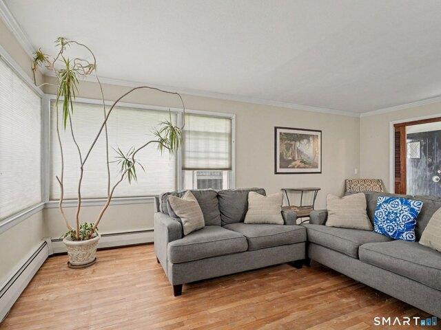 house with 2 bedroom, Bethel CT ES105441696
