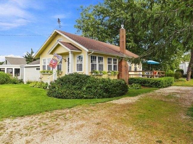house with 2 bedroom, Bourne MA ES105496518
