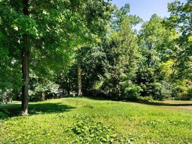 house with 2 bedroom, Brattleboro VT ES105492867