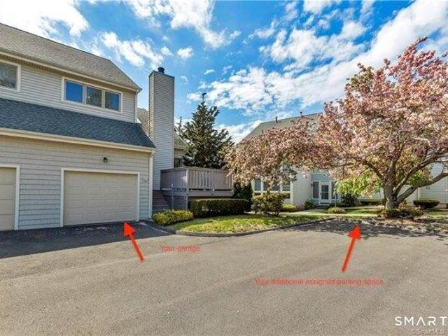 house with 2 bedroom, Branford CT ES105579152