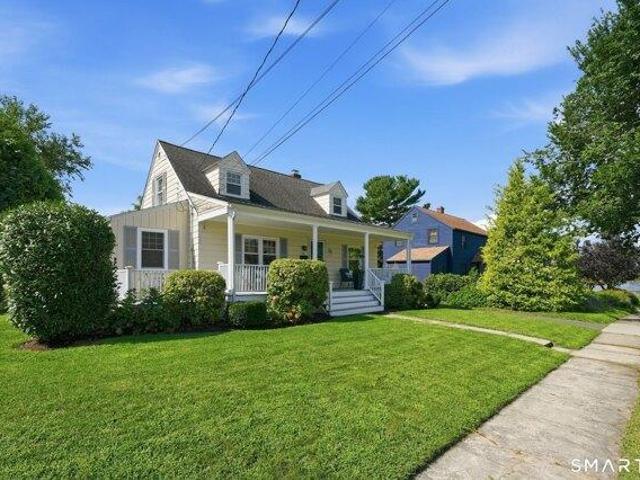 house with 2 bedroom, Bridgeport CT ES105424882