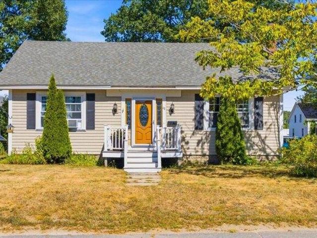 house with 2 bedroom, Brunswick ME ES105574605