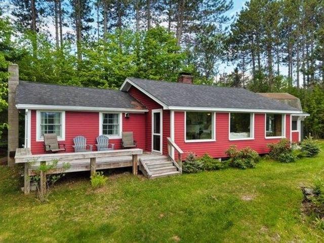 house with 2 bedroom, Campton NH ES105548693
