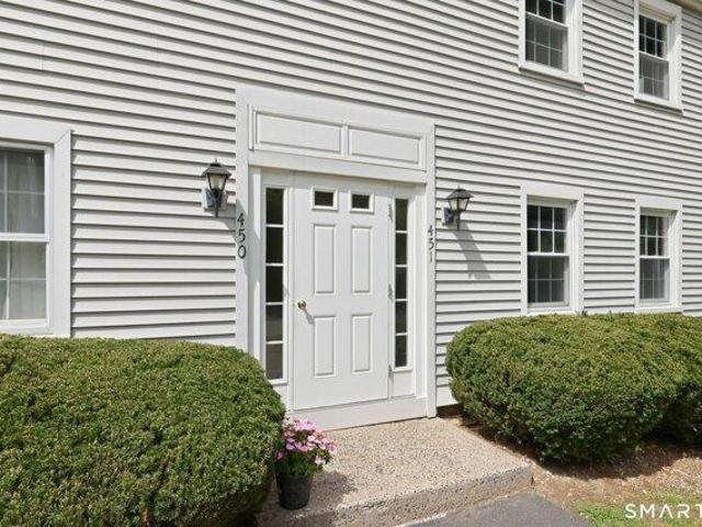 house with 2 bedroom, Canton CT ES105414948