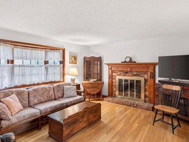 house with 2 bedroom, Centerville MA ES103889612