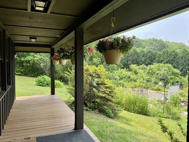 house with 2 bedroom, Charlemont MA ES105368101