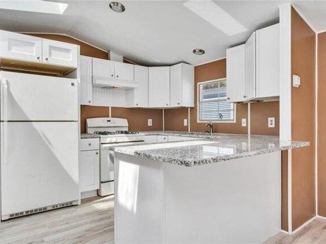 house with 2 bedroom, Charlestown RI ES104809714