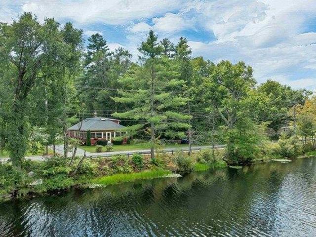 house with 2 bedroom, Concord NH ES105552998