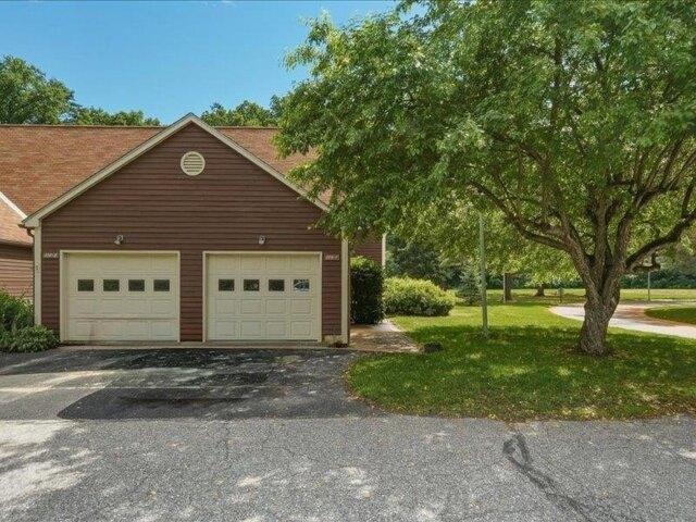 house with 2 bedroom, Colchester VT ES104477828