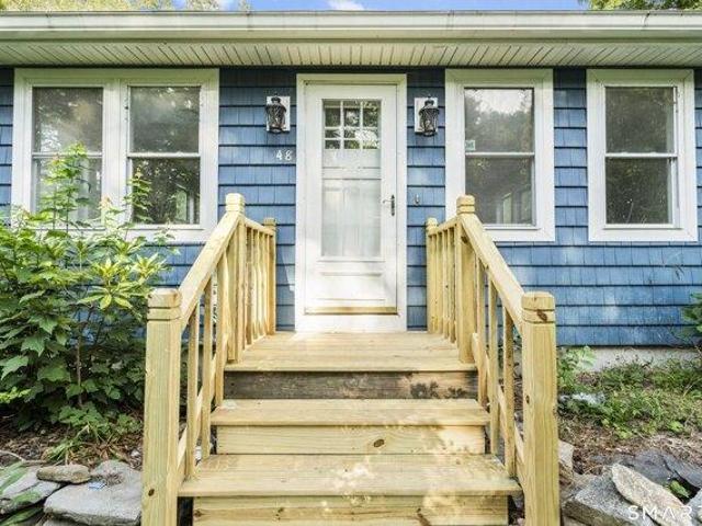 house with 2 bedroom, Coventry CT ES105590487