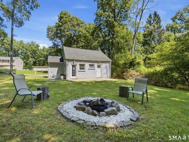 house with 2 bedroom, Coventry CT ES105658065