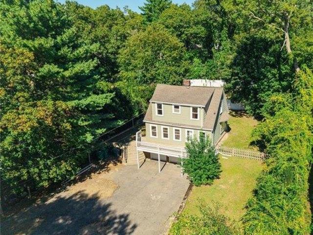 house with 2 bedroom, Coventry RI ES105682689