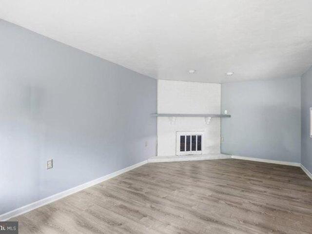house with 2 bedroom, Clementon NJ ES106256536