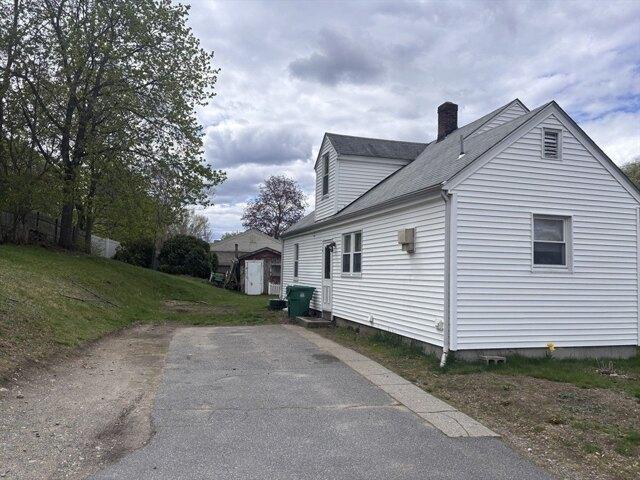 house with 2 bedroom, Clinton MA ES105349952