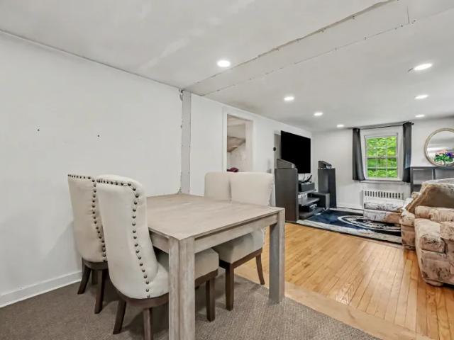 house with 2 bedroom, CT CT ES102752911