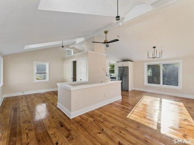 house with 2 bedroom, Danbury CT ES105497222