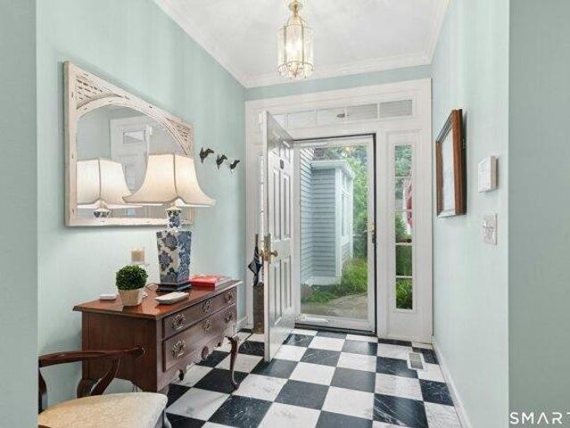 house with 2 bedroom, Darien CT ES105428176