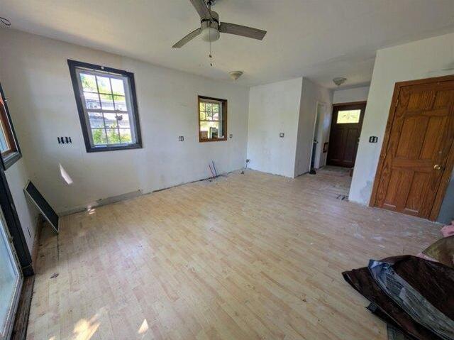 house with 2 bedroom, Deerfield NH ES105575425