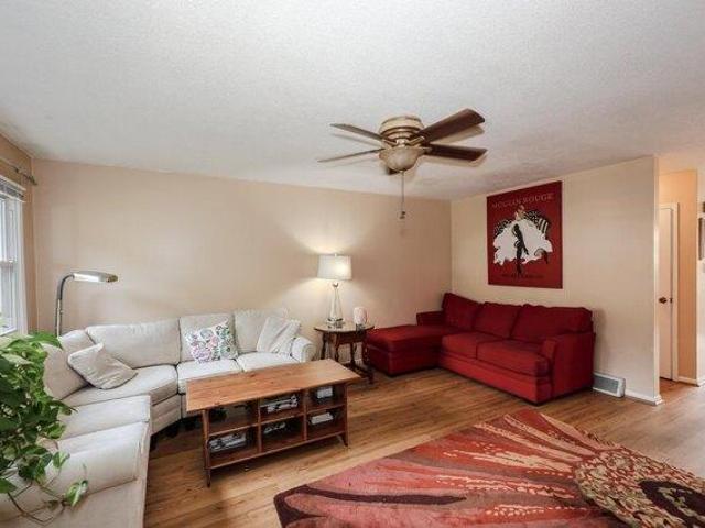 house with 2 bedroom, Derry NH ES105535673