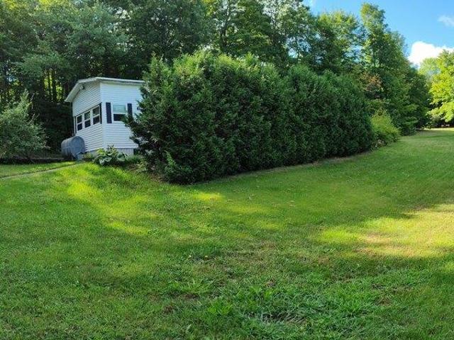 house with 2 bedroom, Dexter ME ES105692149