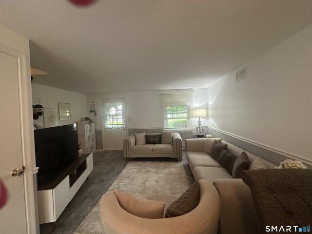 house with 2 bedroom, East Granby CT ES104351282