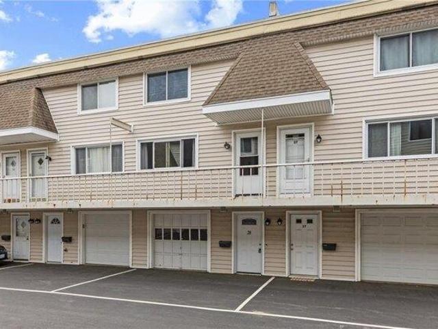 house with 2 bedroom, East Greenwich RI ES103439510