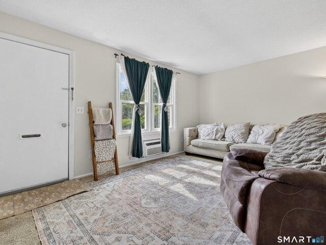 house with 2 bedroom, East Lyme CT ES104809467