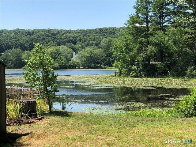 house with 2 bedroom, East Lyme CT ES105513938