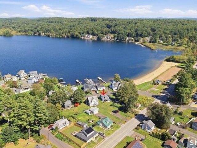 house with 2 bedroom, Ellington CT ES105633185