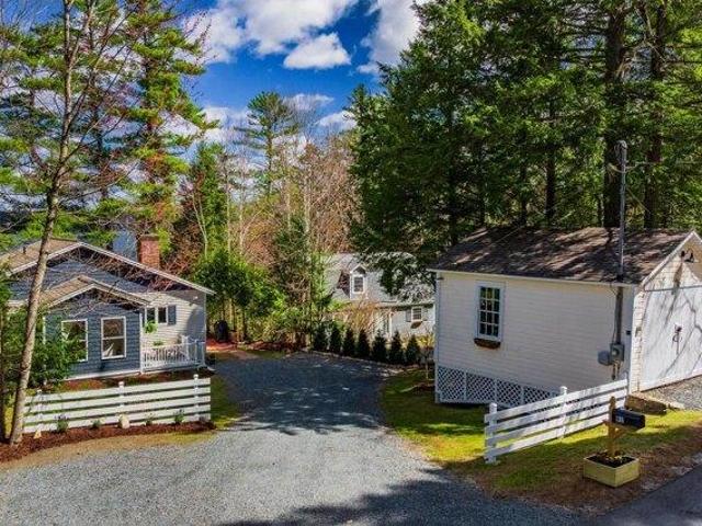 house with 2 bedroom, Enfield NH ES104541656