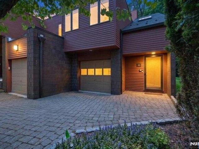 house with 2 bedroom, Englewood NJ ES105562232