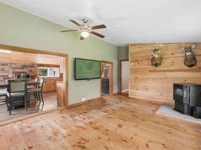 house with 2 bedroom, Fairfield ME ES105660635