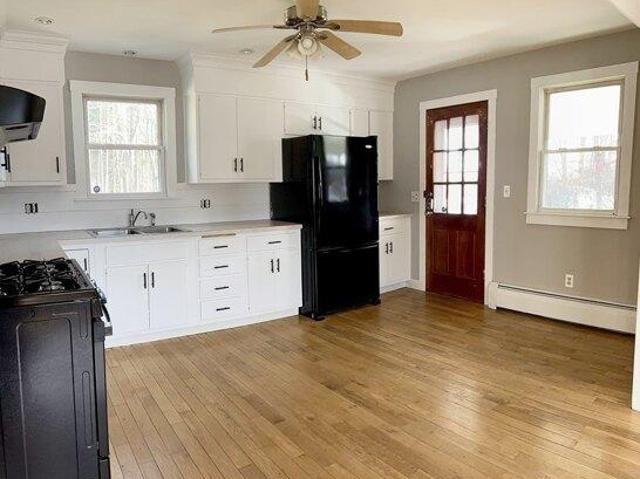 house with 2 bedroom, Fitchburg MA ELS103501632