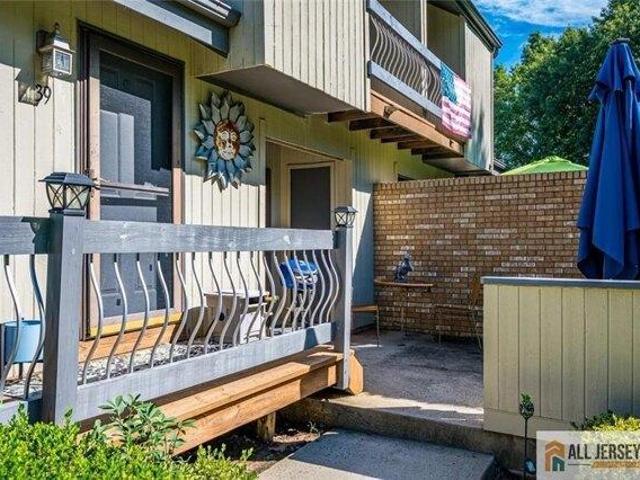 house with 2 bedroom, Franklin NJ ES105293156
