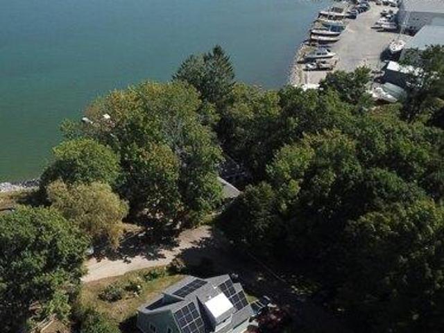 house with 2 bedroom, Freeport ME ES105713798