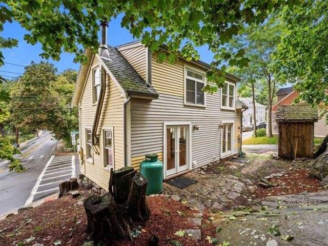house with 2 bedroom, Gloucester MA ES105428182