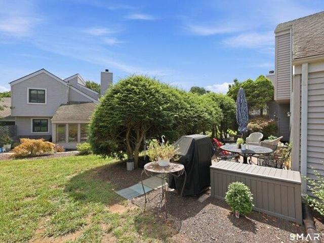 house with 2 bedroom, Glastonbury CT ES105427962
