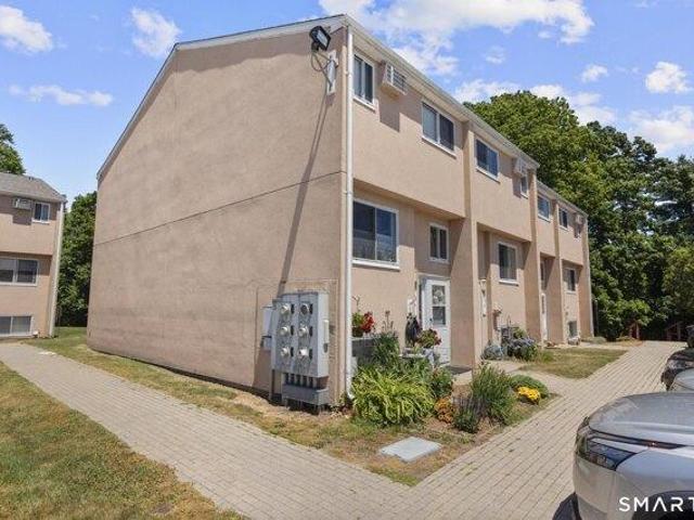 house with 2 bedroom, Groton CT ES105696907