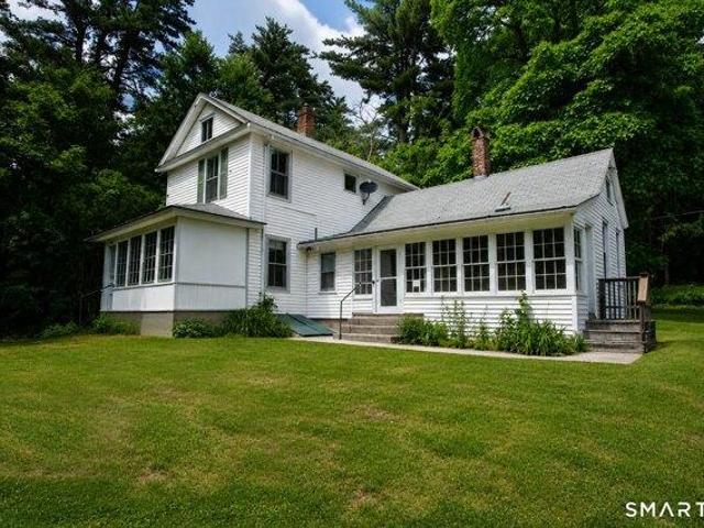 house with 2 bedroom, Granby CT ES104443181