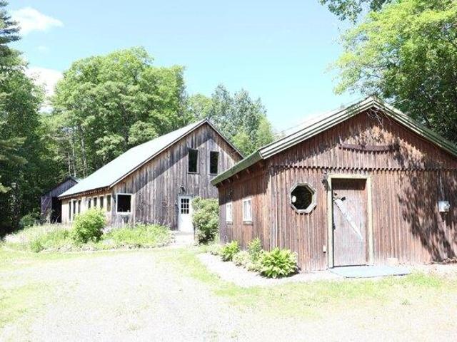 house with 2 bedroom, Guilford ME ES105632450