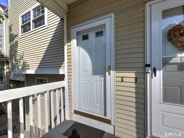 house with 2 bedroom, Hamden CT ES105414585